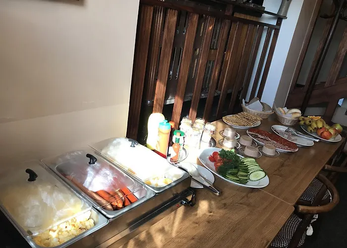 Plus Fogadó
